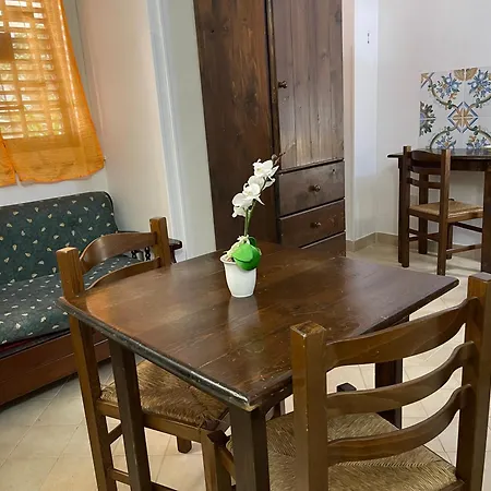 Norman House Apartment *