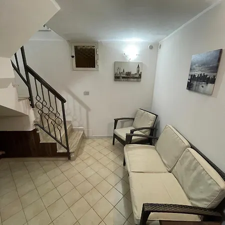 Norman House Apartment